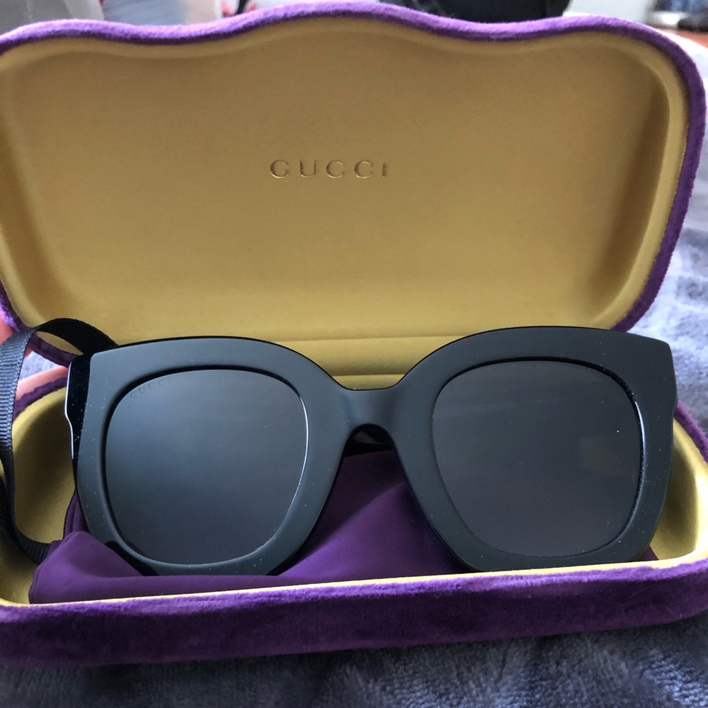 Women’s Gucci Sunglasses